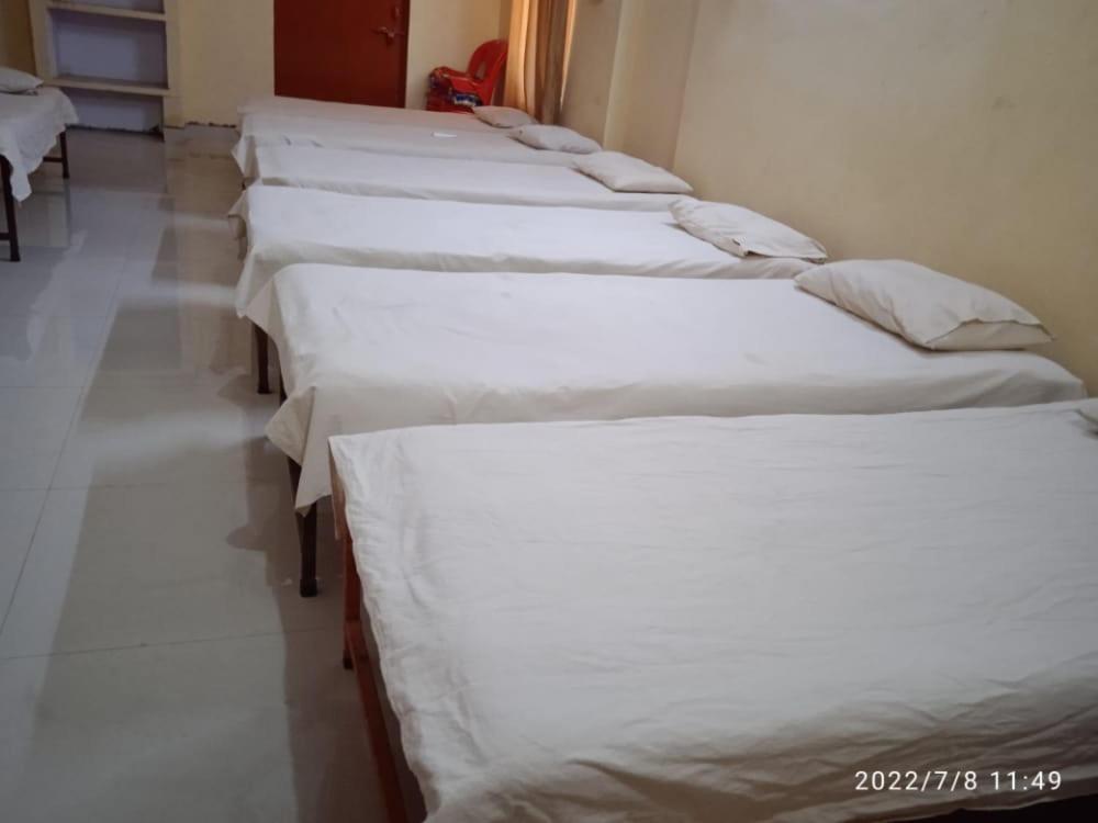 Hotel Shri Swami Sheetal Das Akhada B1-88 Assi , Near Pushkar Talab,Varanasi, Ashram Dharmshala Exterior foto